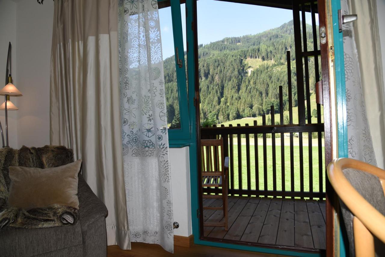 Hotel Laerchenhof Kleinarl Exterior photo